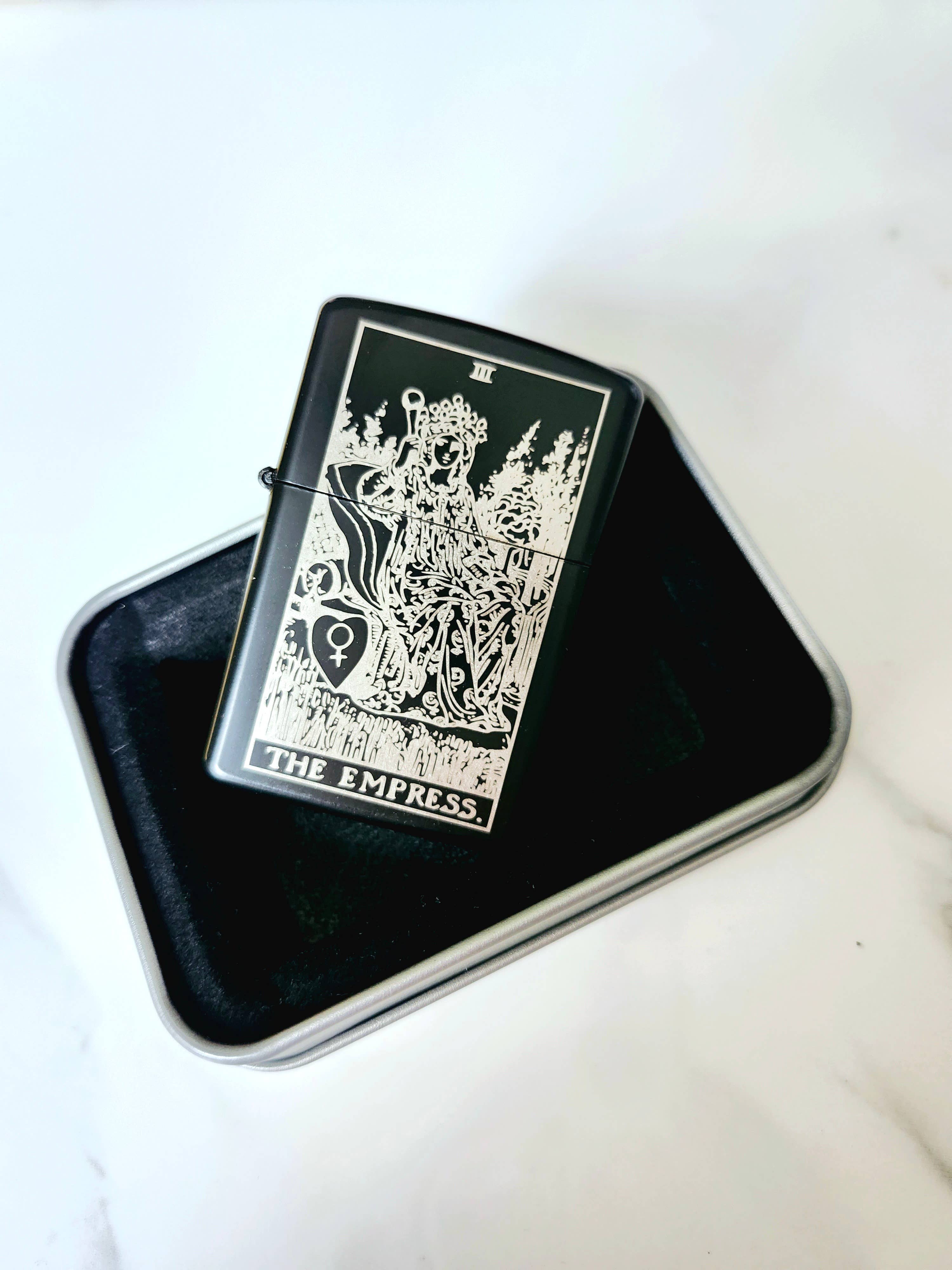 Empress Tarot Engraved Flip Top Metal Windproof Lighter