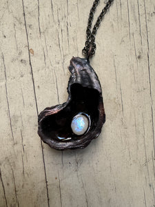 Oyster and Moonstone Pendant