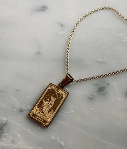 Tarot Card Necklace - Strength