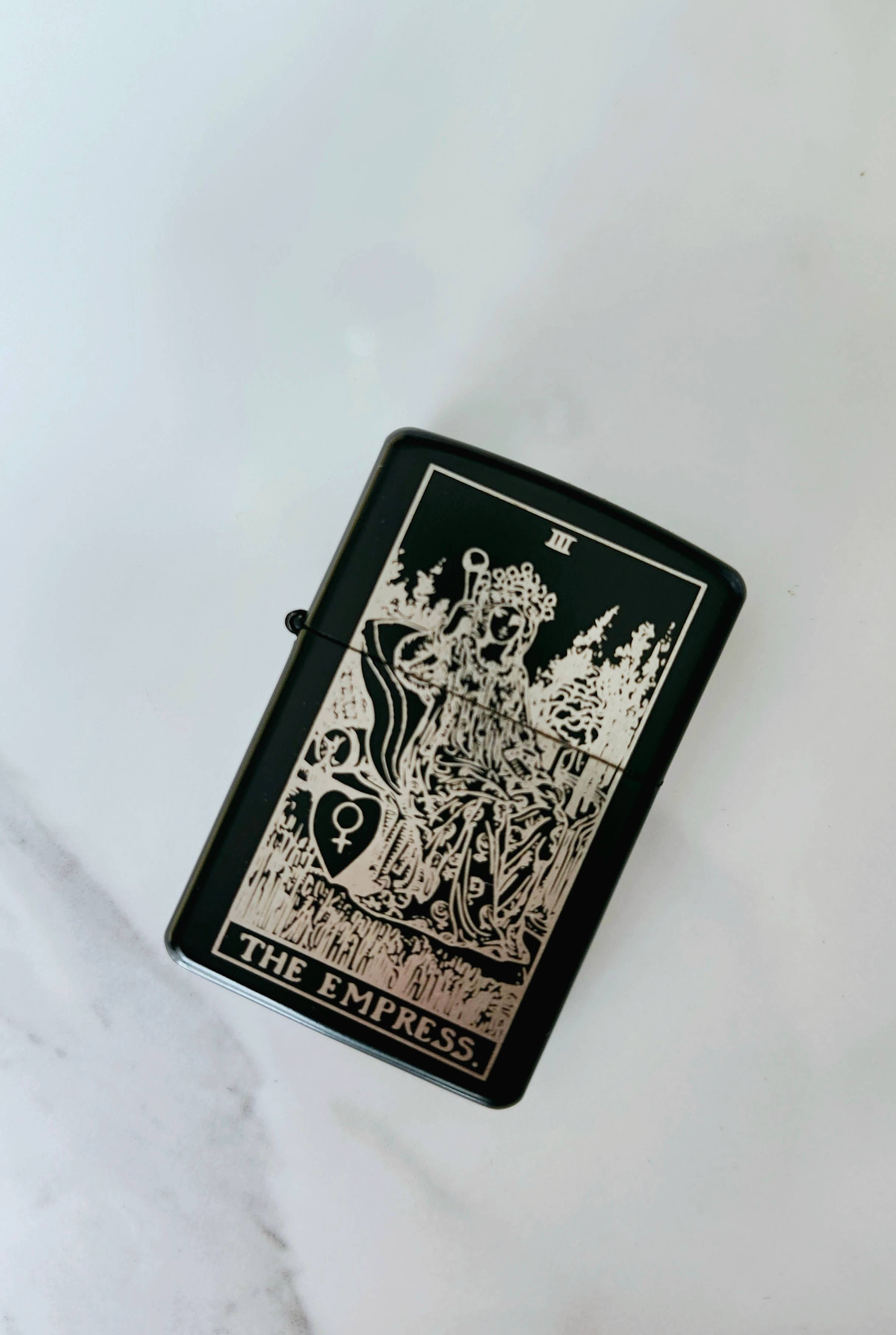 Empress Tarot Engraved Flip Top Metal Windproof Lighter