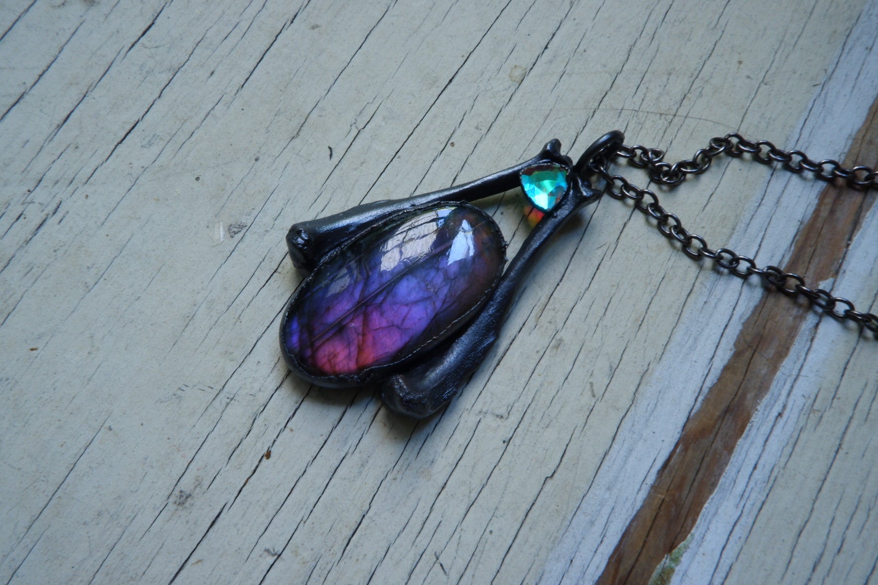 Purple Labradorite Pendant