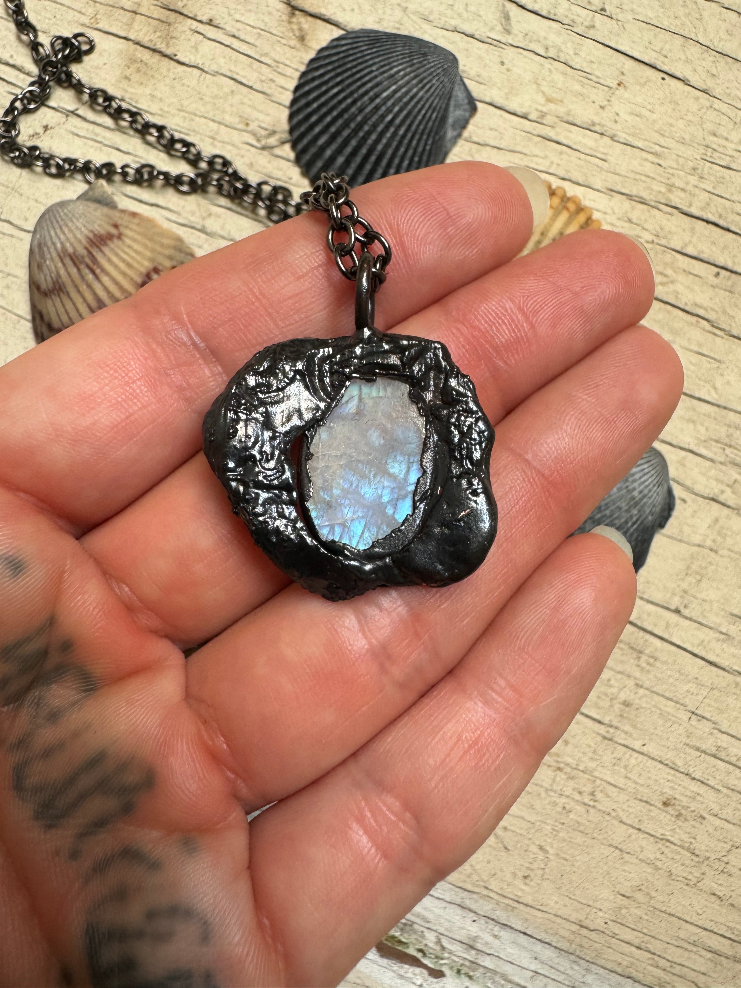 The Sea Oracle Pendant