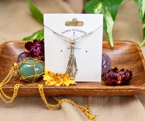 Adjustable Metal Crystal Necklace Holder: Silver