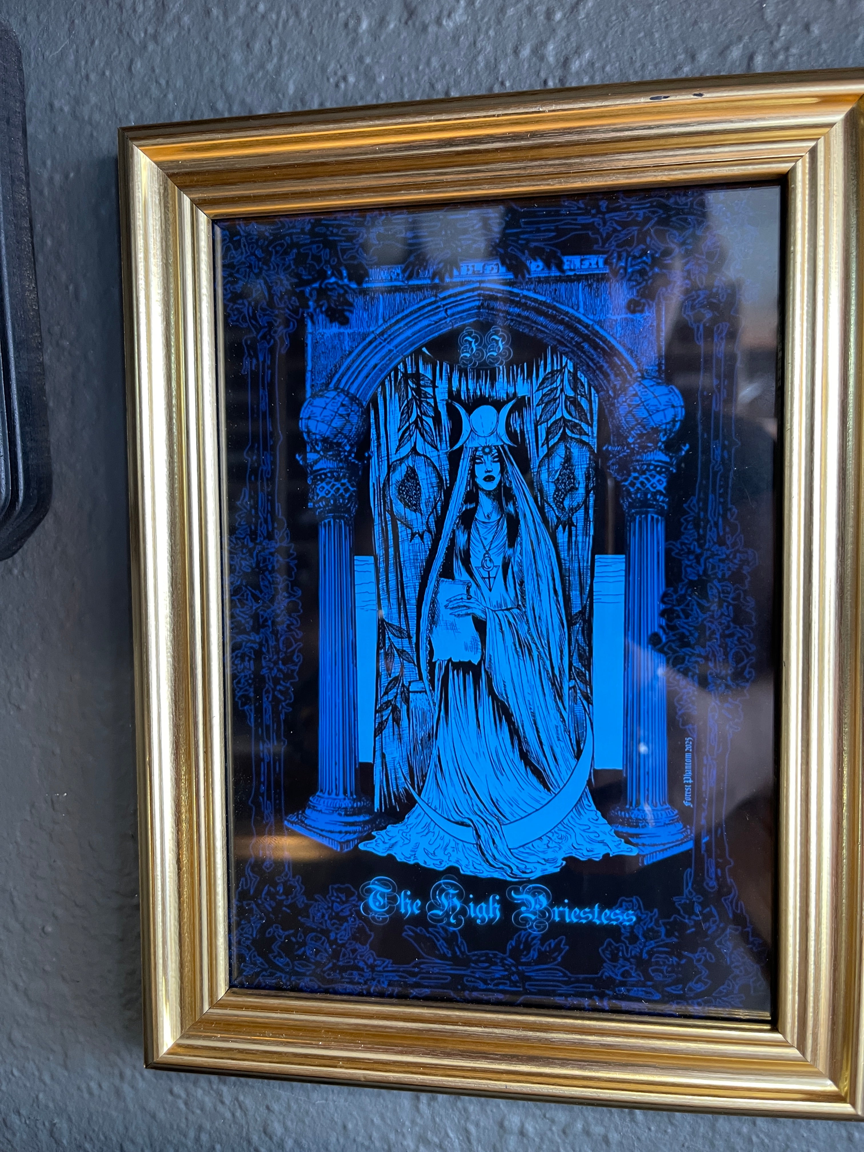 Forest Phanthom Art High Priestess