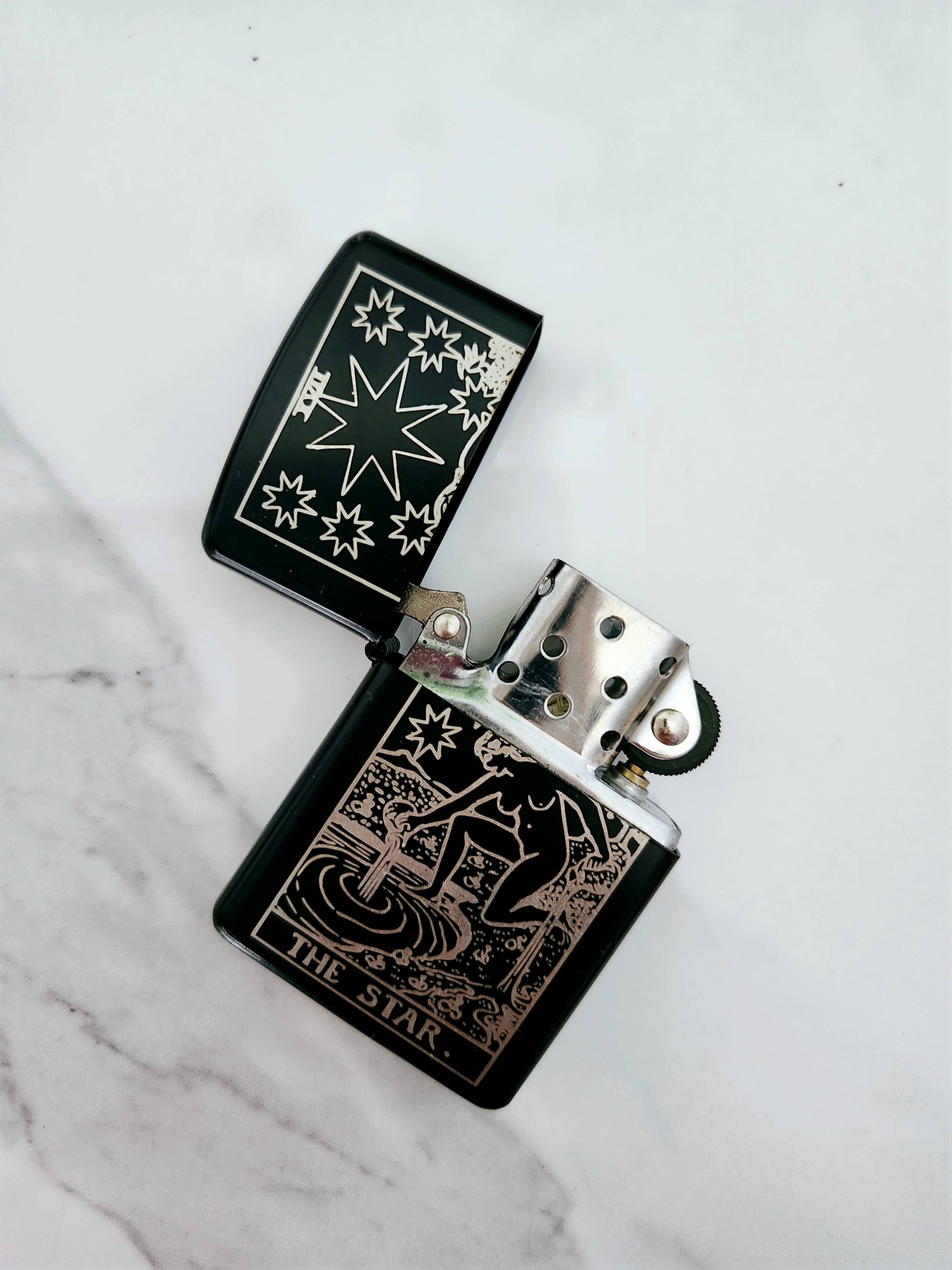 The Star Tarot Engraved Flip Top Metal Windproof Lighter