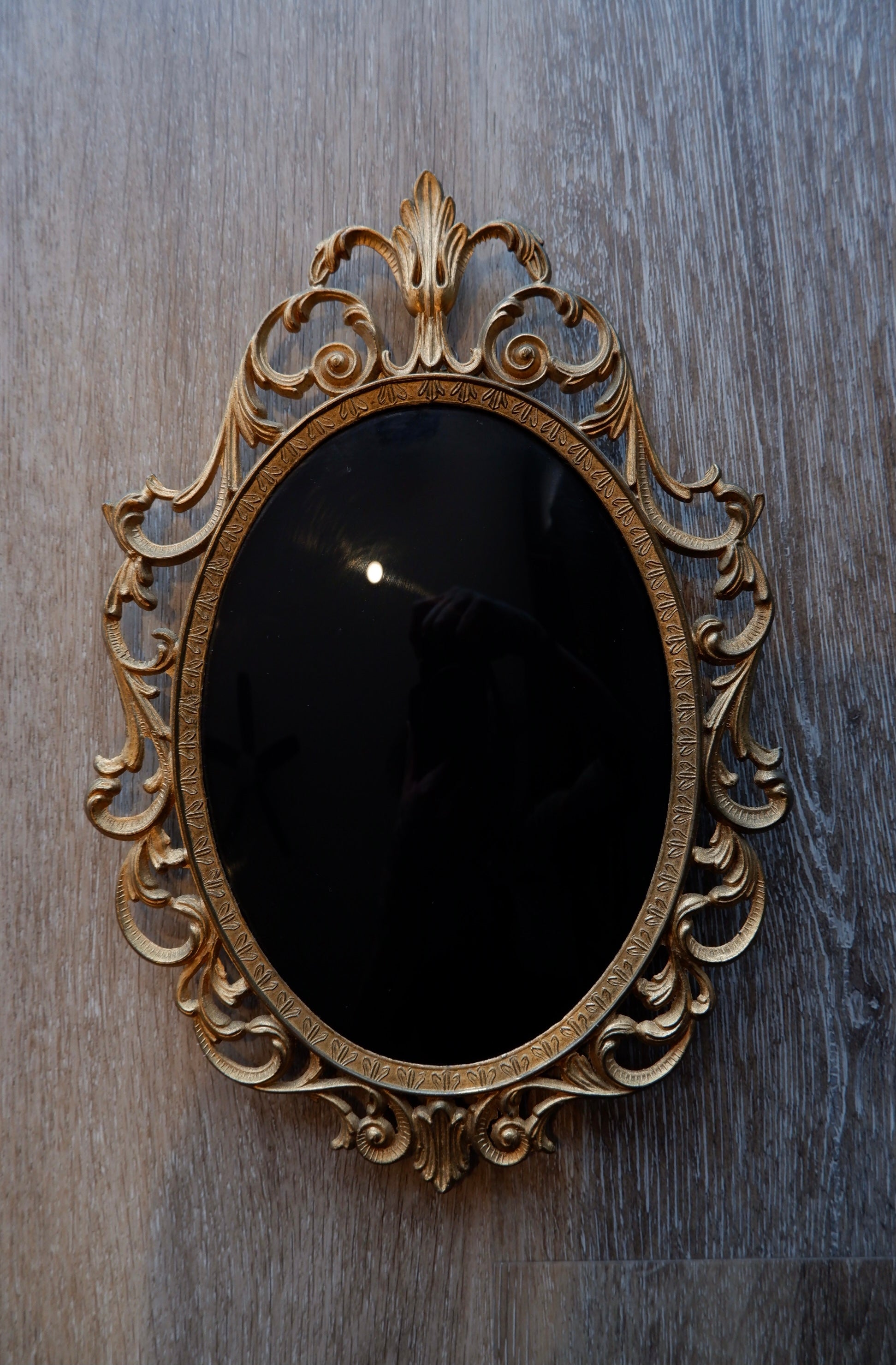 Scrying Mirror (domed)