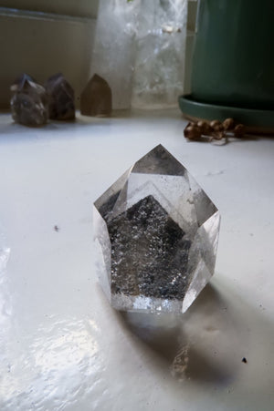 BLACK Phantom Crystal